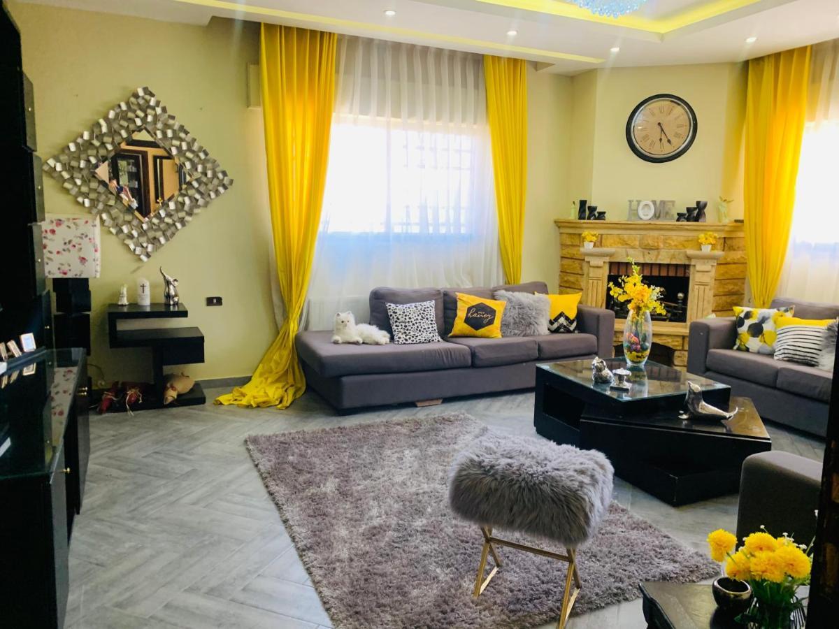 Laura'S Modern Villa Мадаба Экстерьер фото
